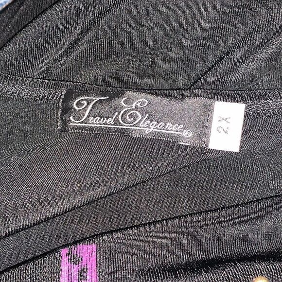 Travel Elegance Graphic Design Blouse - Picture 4 of 5